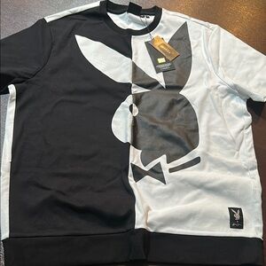 Black and White Graphic Sweatshirt